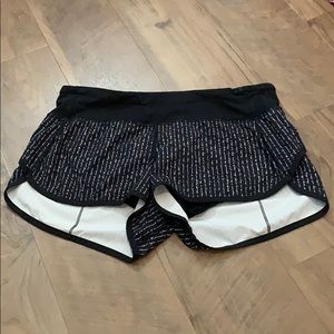 LULULEMON Speed Up Shorts